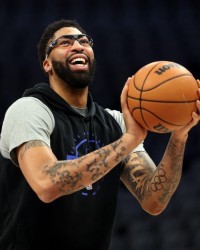 打完独行侠最后一战？浓眉无需手术但仍将缺席6周