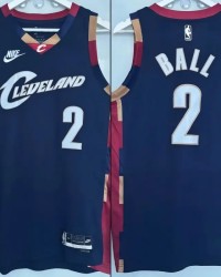 开云体育app-颜值如何？骑士队下赛季复刻的经典海军蓝球衣已披露