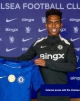 马雷斯卡谈埃斯特旺：他和帕尔默一样可边可中，不能给他太大压力